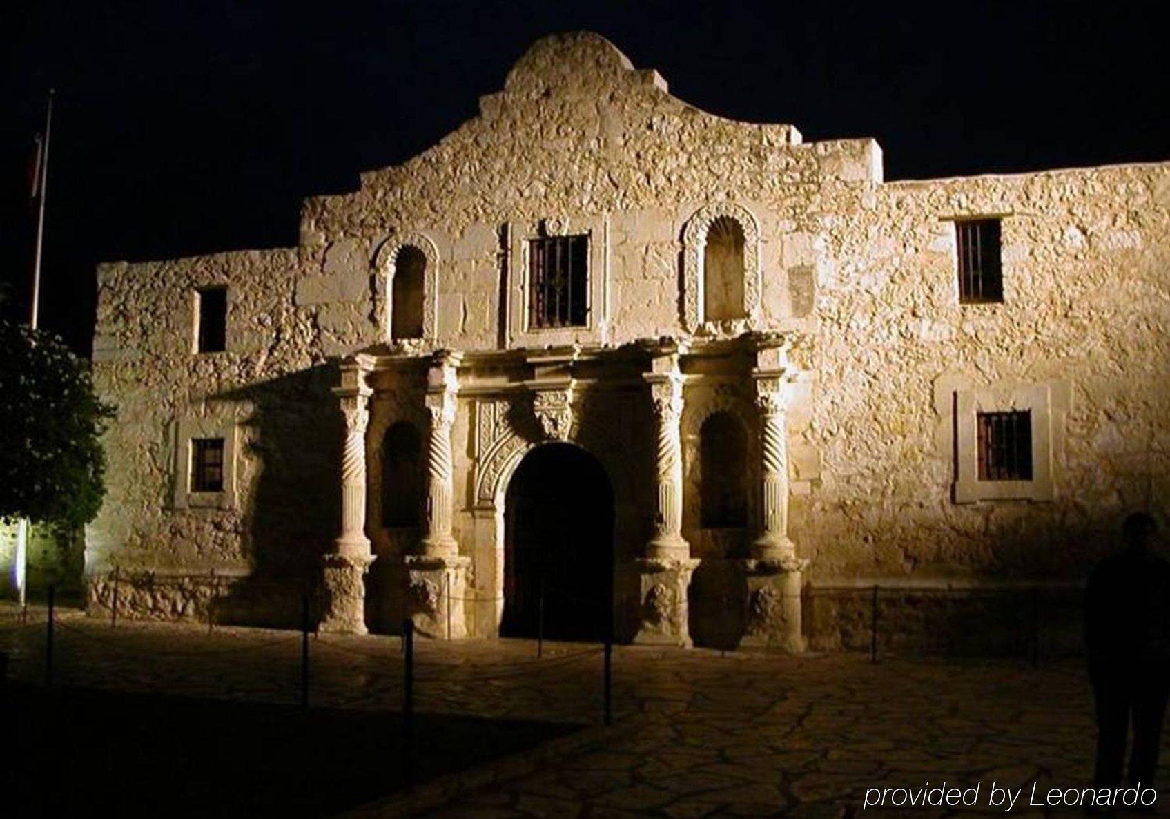 Holiday Inn San Antonio-Riverwalk By Ihg Εξωτερικό φωτογραφία
